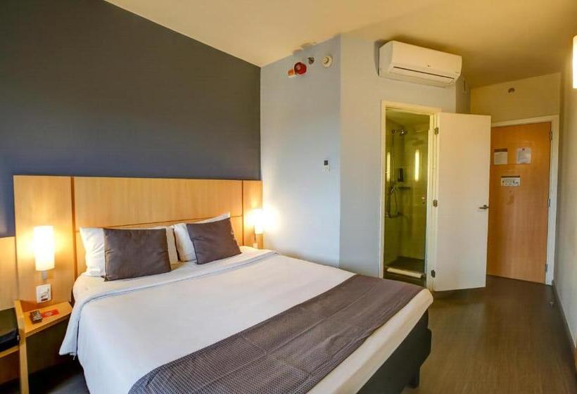 Ibis Rj Nova America