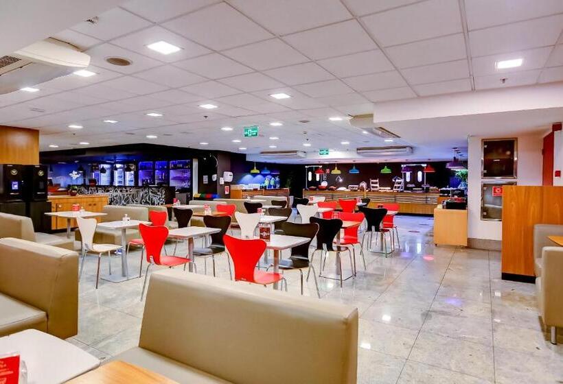 Fotos del hotel Ibis Rj Nova America:  12