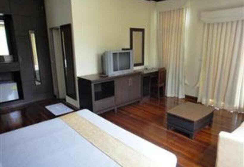 Fotos del hotel Kasem Garden Hotel Surin:  16