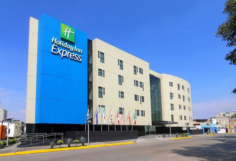 Fotos del hotel Holiday Inn Express Mexico Aeropuerto, An Ihg:  10