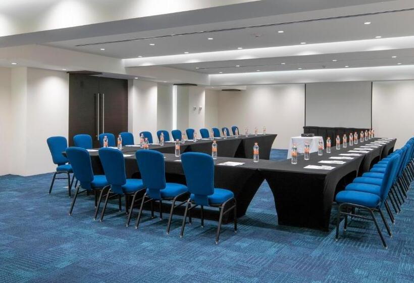 Fotos del hotel Holiday Inn Express Mexico Aeropuerto, An Ihg:  8