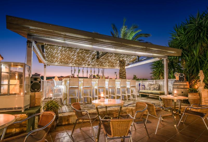 Fotos del hotel Diamond Village & Suites:  9