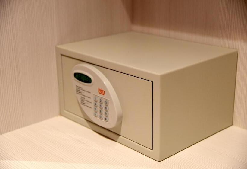 Fotos del hotel Julimar:  3