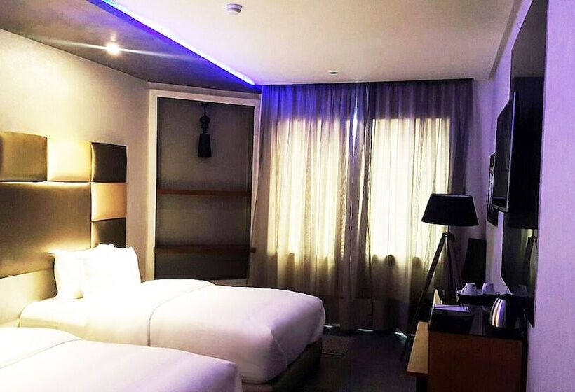 Fotos del hotel The Seven:  7