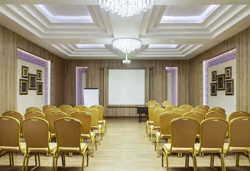 Fotos del hotel Ibis Yogyakarta Adi Sucipto - Genose Ready, Chse Certified:  7