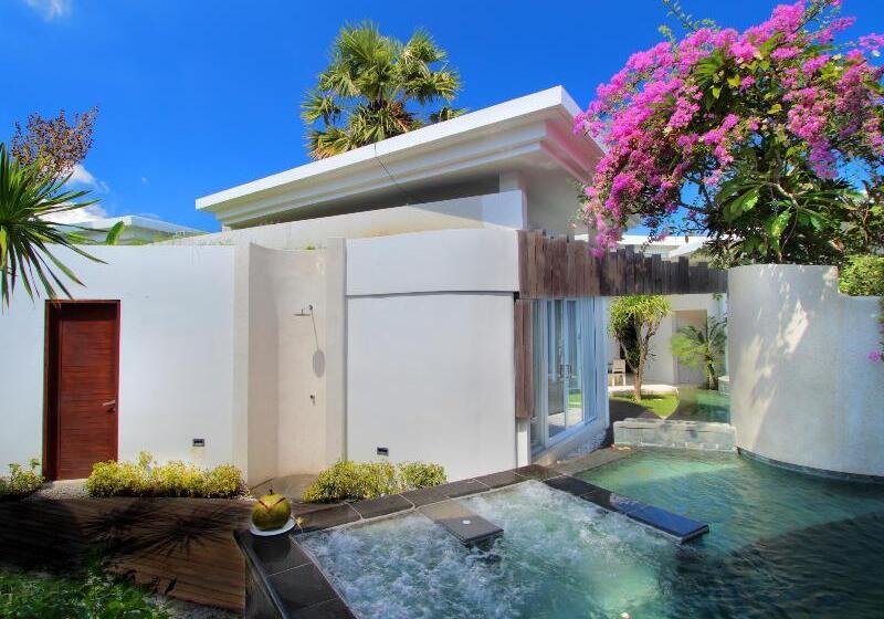 Fotos del hotel Taman Mesari Luxury Villa:  5