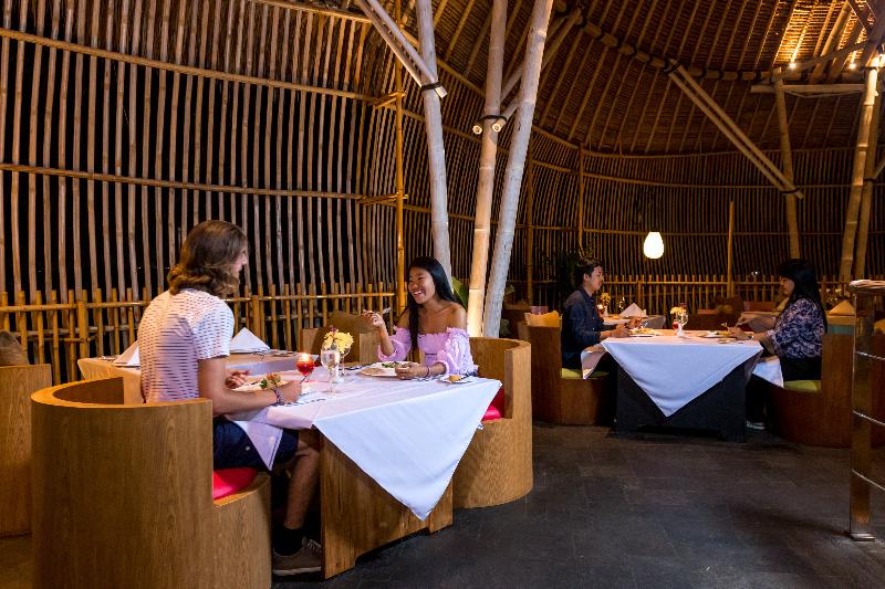 Fotos del hotel Taman Mesari Luxury Villa:  4