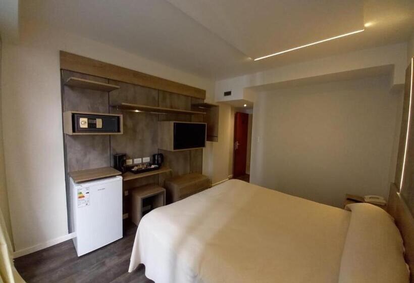 Fotos del hotel Versailles:  7