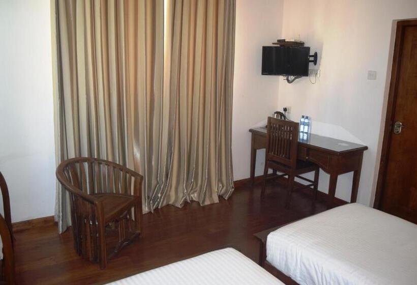 Fotos del hotel Daffodils:  8