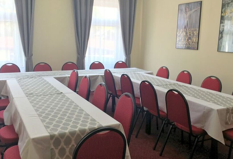 Fotos del hotel Pension Village:  15