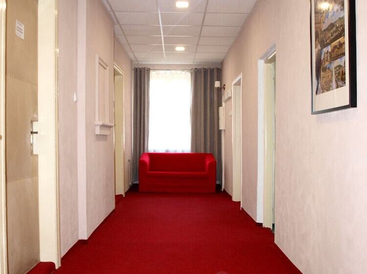 Fotos del hotel Pension Village:  12