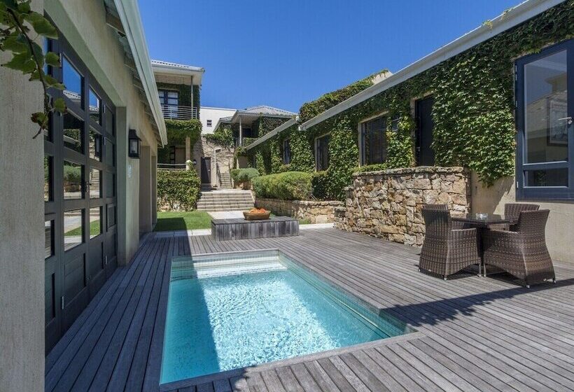 The Windermere By Mantis