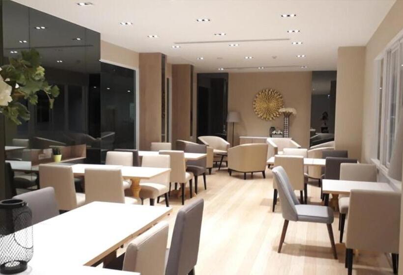 Fotos del hotel Paeva Luxury Serviced Residence:  4