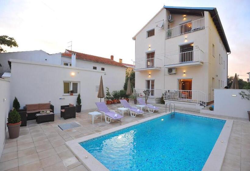 Fotos del hotel Apartments Batur:  14