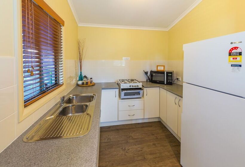 Fotos del hotel Safety Beach Ocean Bungalows:  9