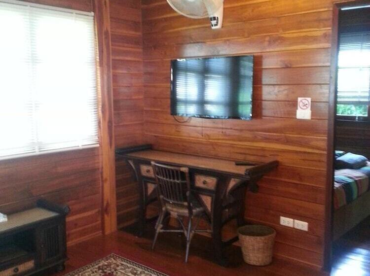 Fotos del hotel Golden Teak Resort  Baan Sapparot:  2