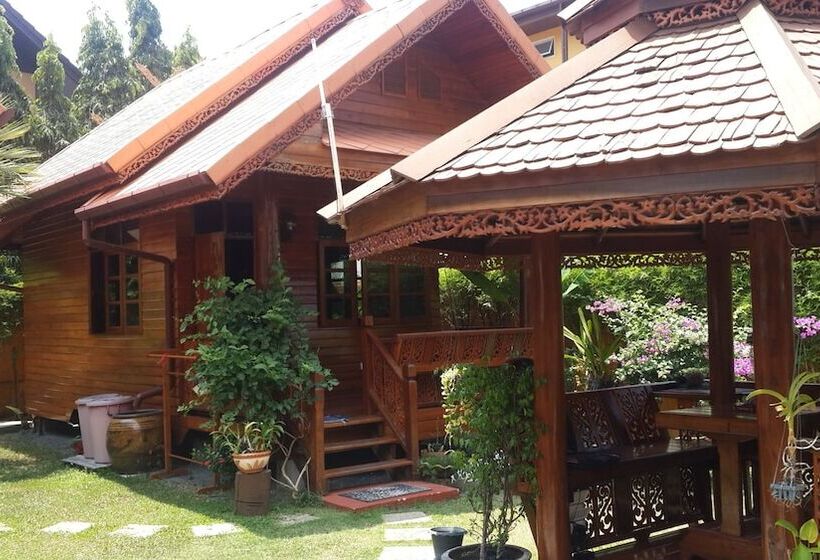 Fotos del hotel Golden Teak Resort  Baan Sapparot:  5