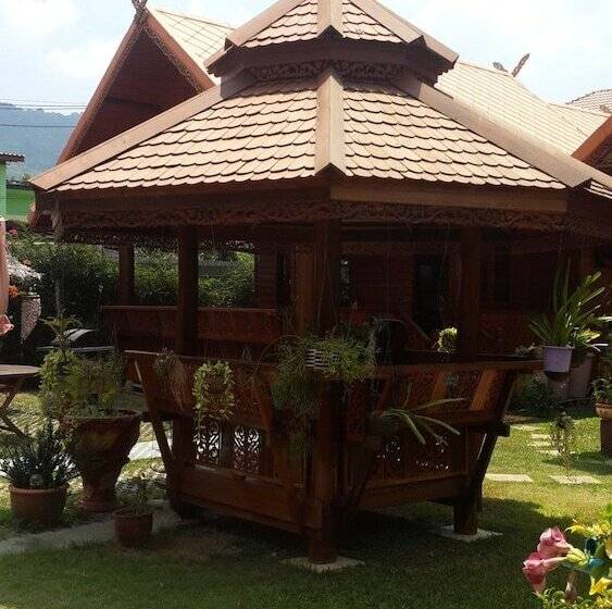 Fotos del hotel Golden Teak Resort  Baan Sapparot:  4