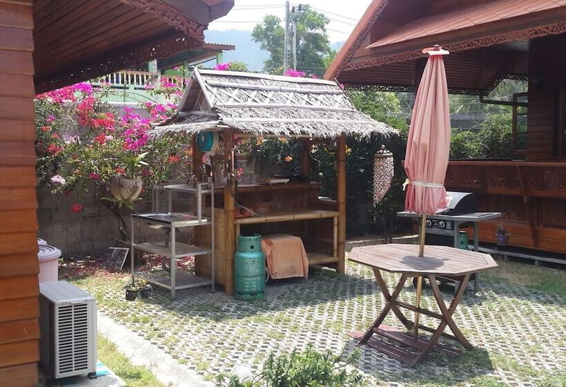 Fotos del hotel Golden Teak Resort  Baan Sapparot:  3