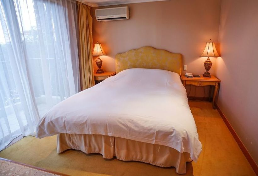 Lake Hills Jeju Resort