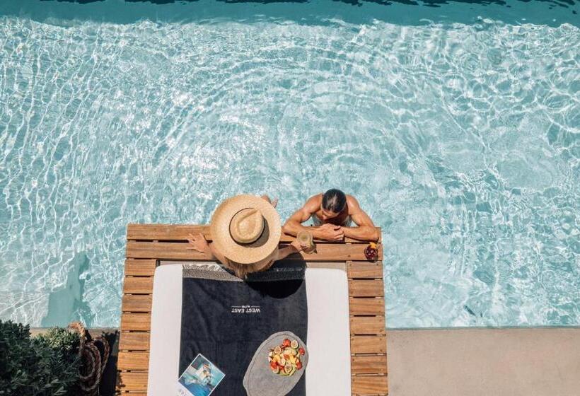 Fotos del hotel West East Suites:  4