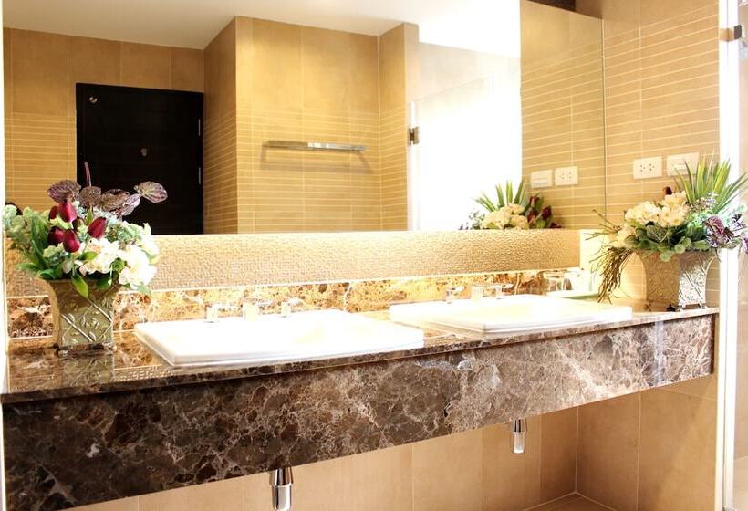 Fotos del hotel 14 Residence:  12