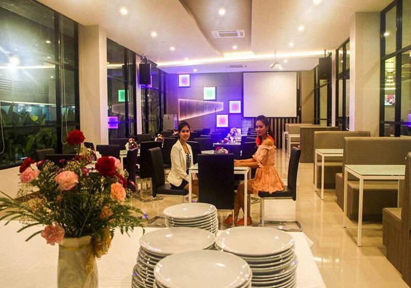 Fotos del hotel Ac Sport Center:  5