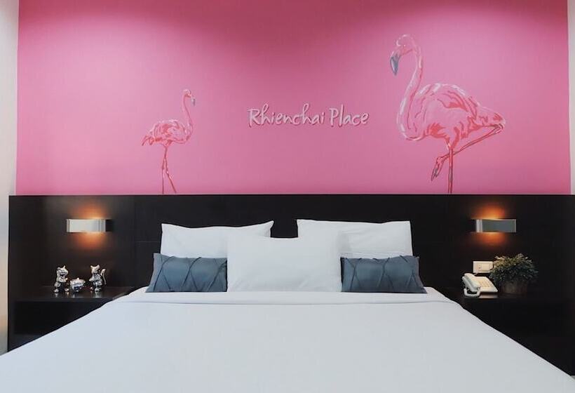 Fotos del hotel Rhienchai Place:  11