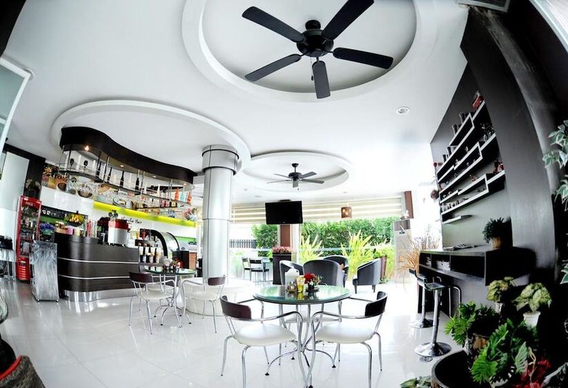 Fotos del hotel Rhienchai Place:  4