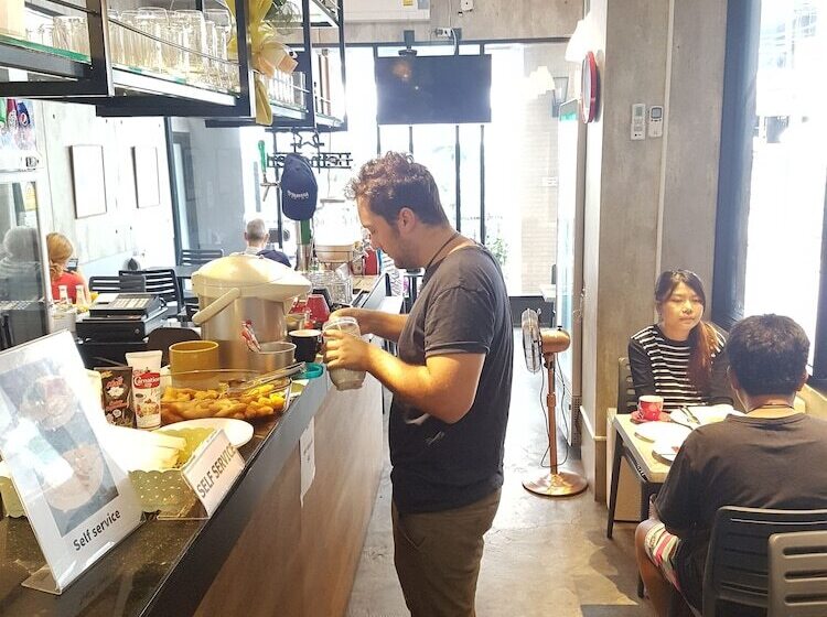 Fotos del hotel The Step Sathon:  24