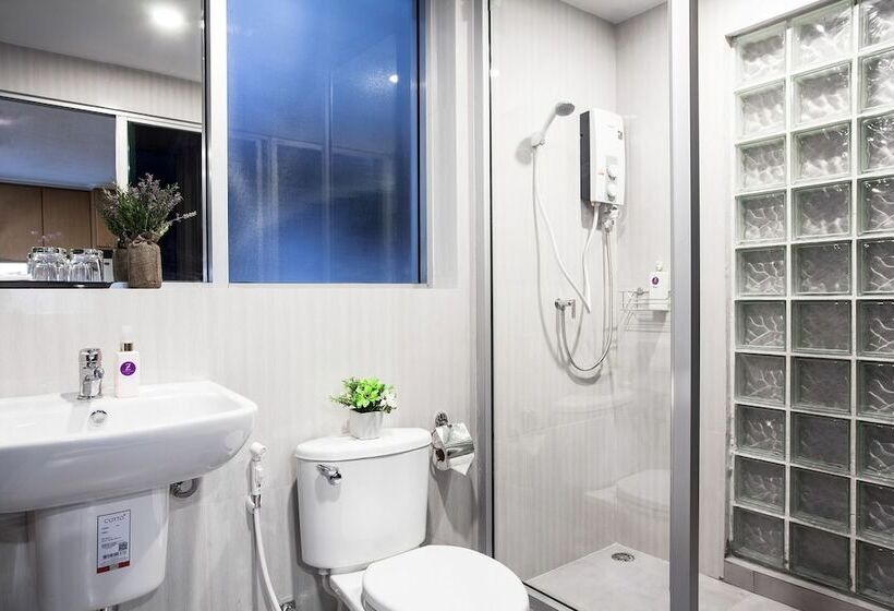 Fotos del hotel The Step Sathon:  11