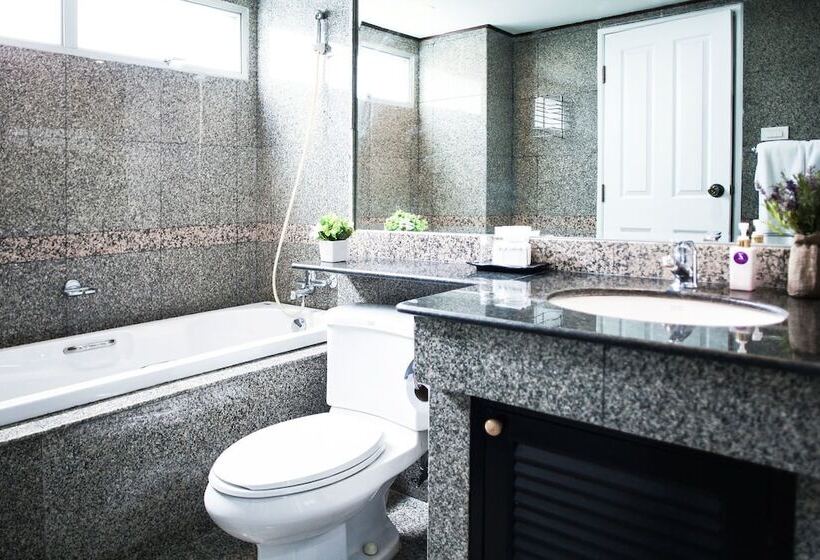 Fotos del hotel The Step Sathon:  5