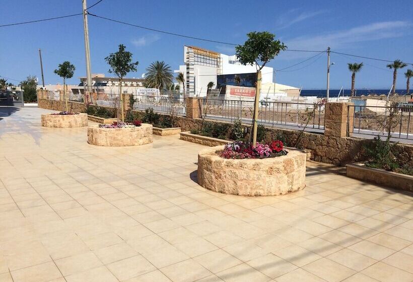 Fotos del hotel Artemis Bay By Checkin:  2