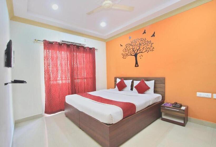 Fotos del hotel OYO 829 Garden Green:  2