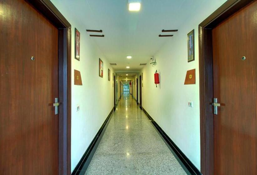 Fotos del hotel Staayz Premium Gurgaon:  7