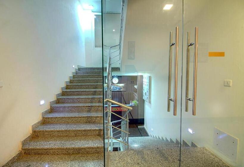 Fotos del hotel Staayz Premium Gurgaon:  14