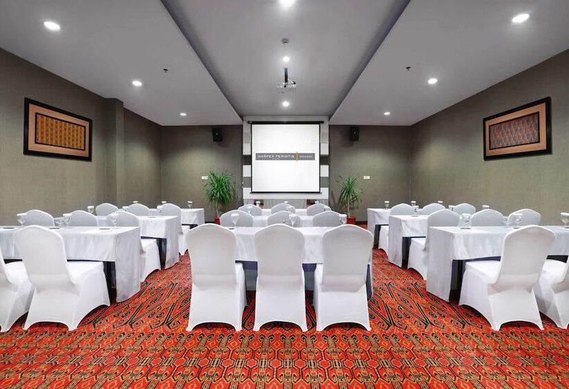 Fotos del hotel Harper Perintis By Aston:  21