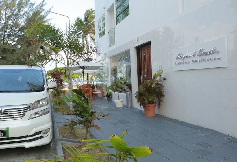 Fotos del hotel Airport Beach:  3