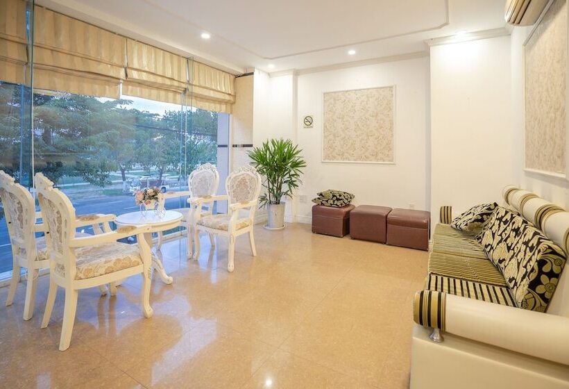 Fotos del hotel Jay Grand:  2