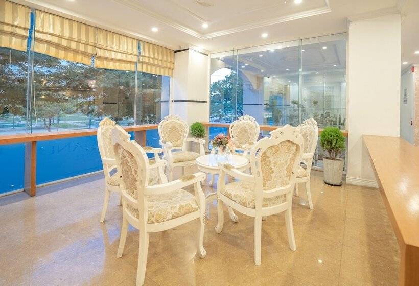 Fotos del hotel Jay Grand:  17