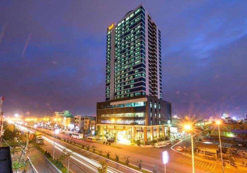 Fotos del hotel Muong Thanh Grand Da Nang:  6