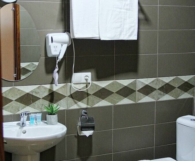 Fotos del hotel Rogalux:  18