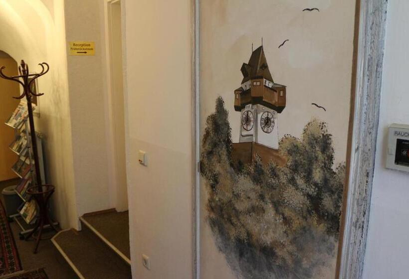 Fotos del hotel Pension  Alt  Strassgang:  13