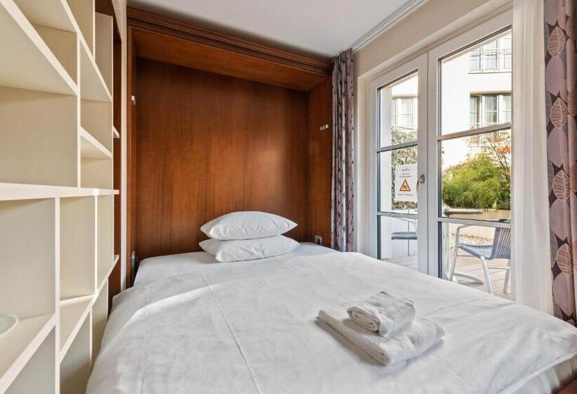 Fotos del hotel Advastay By King's:  6