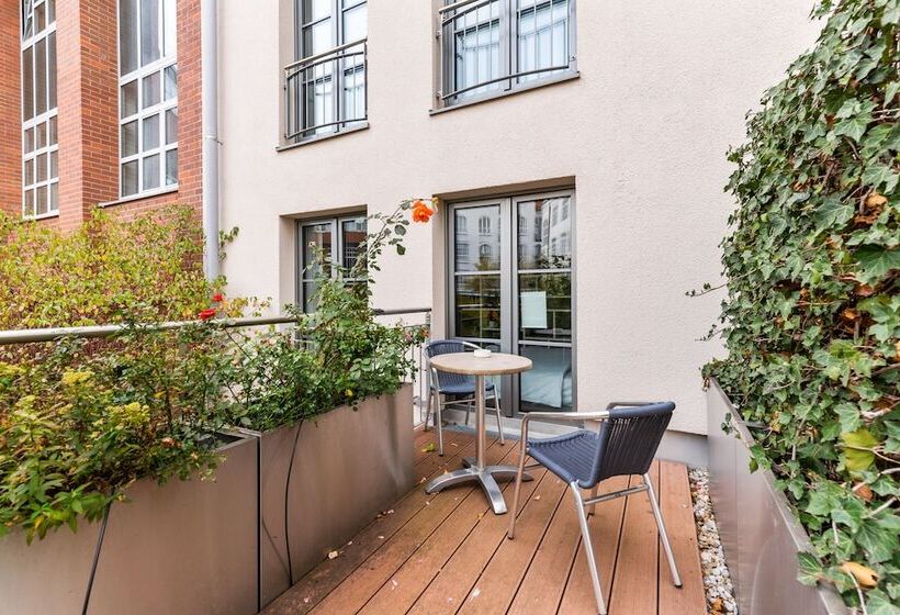 Fotos del hotel Advastay By King's:  10