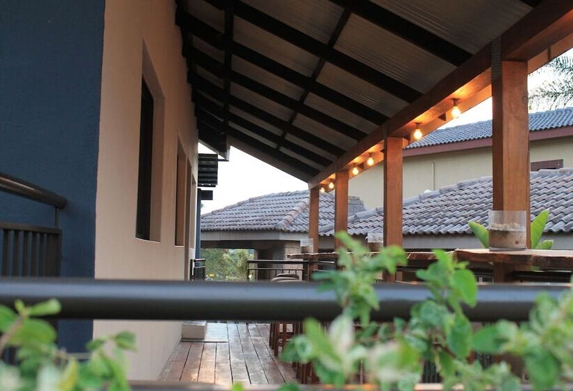 Fotos del hotel Nelspruit Lodge:  8