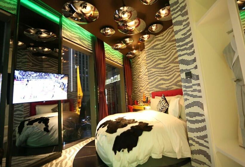 Fotos del hotel R-kiss:  4