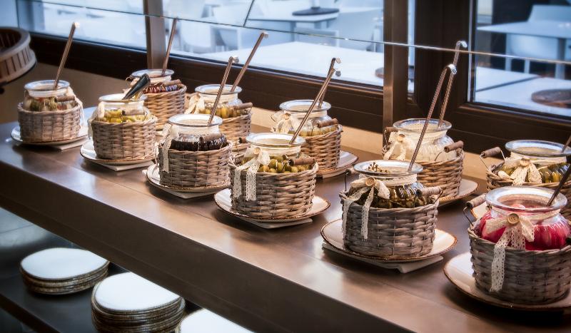 Fotos del hotel Suitopía - Sol Y Mar Suites Hotel:  10