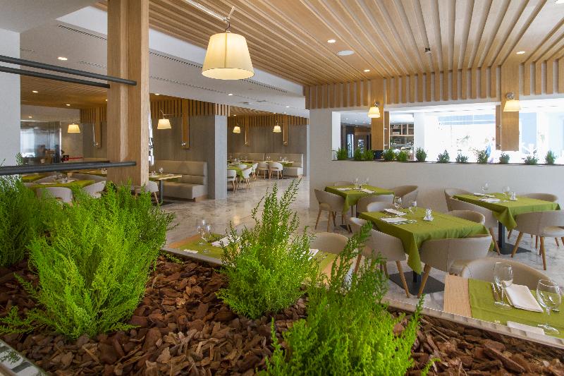 Fotos del hotel Suitopía - Sol Y Mar Suites Hotel:  8