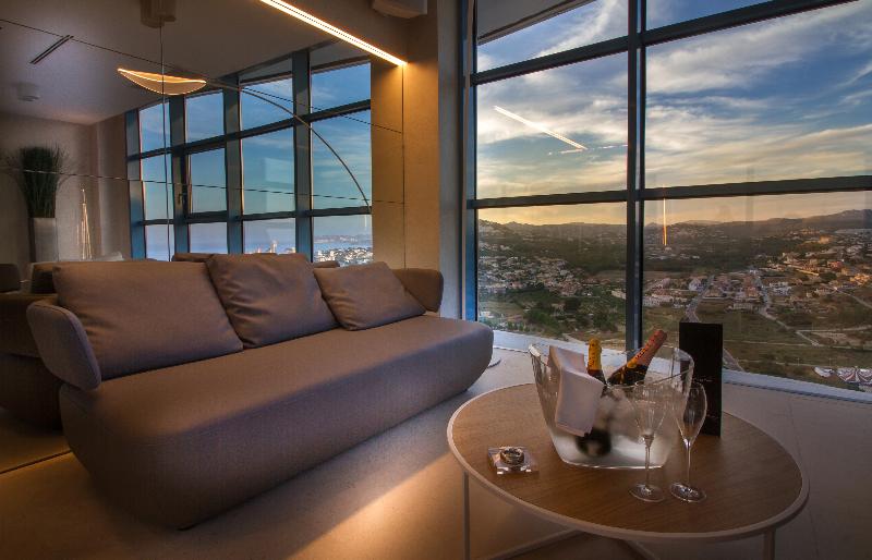 Fotos del hotel Suitopía - Sol Y Mar Suites Hotel:  4